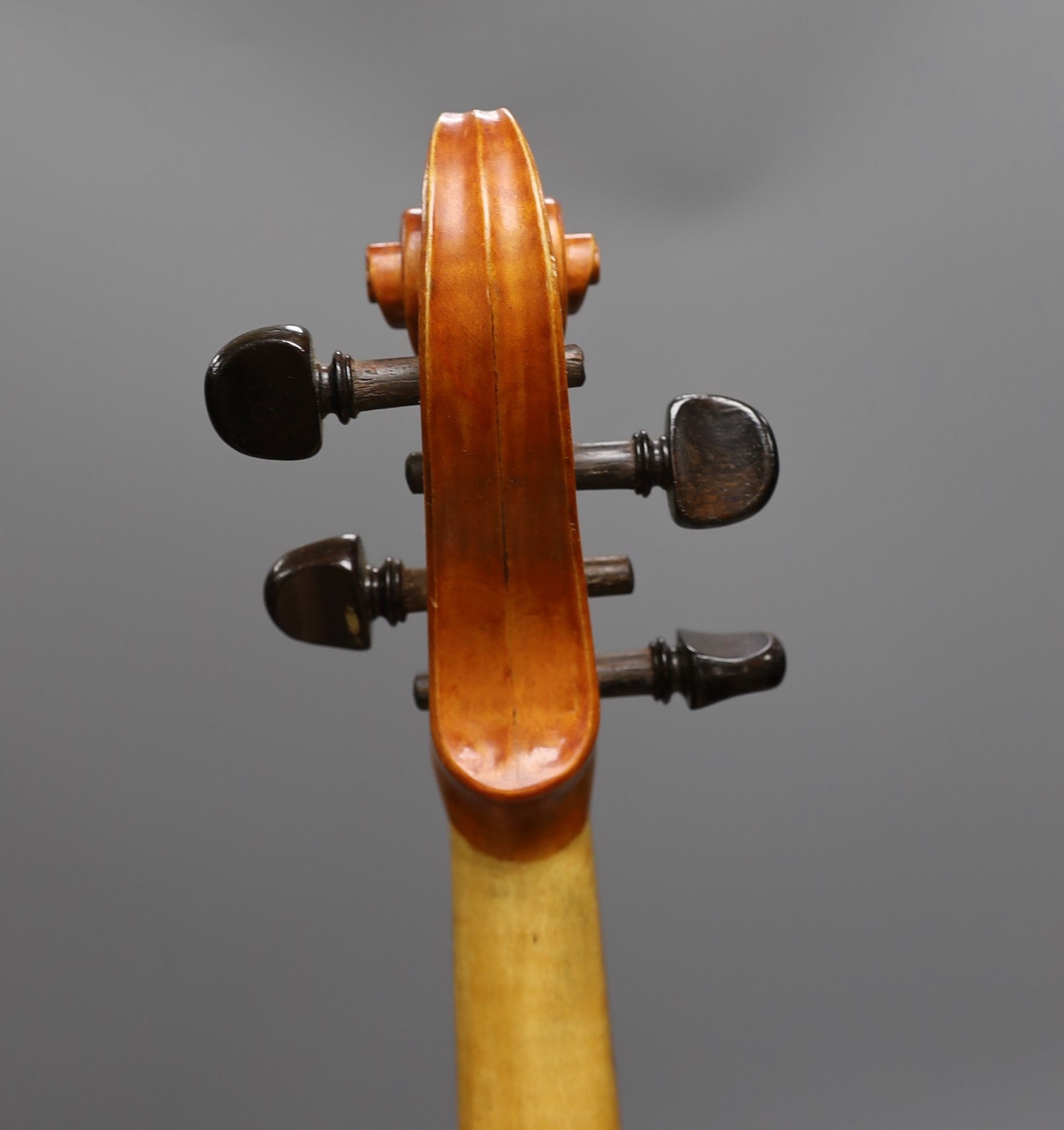 A 20th century Viola, unlabelled with 2 piece 16 inch back, cased